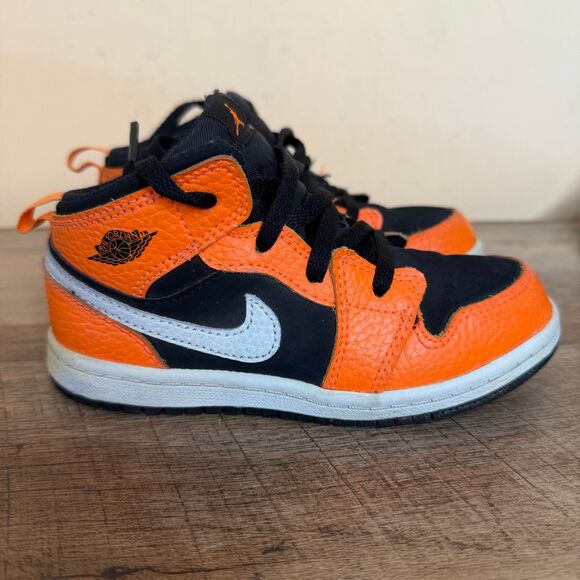 Nike Other - Nike Air Jordan 1 Retro Mid 640735-062 Black Orange Kids Shoes Size 10
